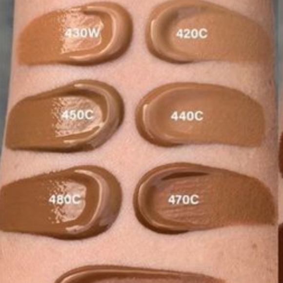 Makeup - Picture 5 of 6